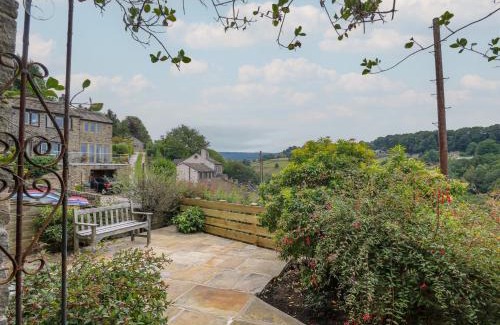 Hepworth House | Hill Top Cottage