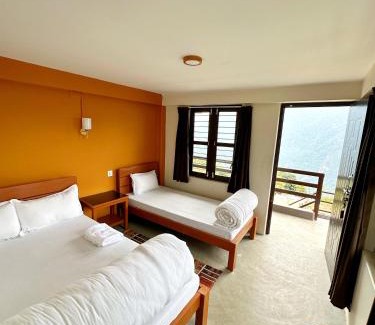Ghandruk Hotel | Guest Rated 9.9 - Hill Top Lodge Ghandruk Awaits You