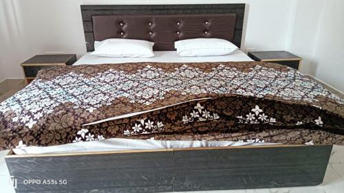 Narainkoti Hotel | Top-Rated Hill View Hotel Jamu with Breakfast Included