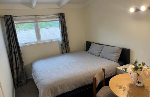Hillcrest House | Hillcrest Homestay