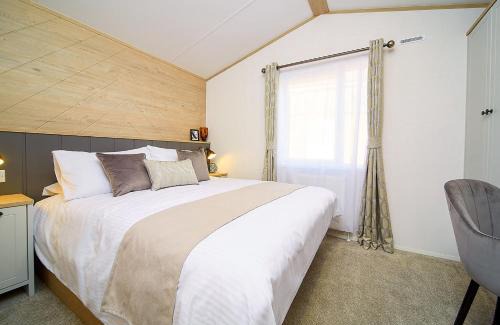 Pooley Bridge Resort | Hillcroft Park: Guest Rated 9/10 for Your Perfect Stay