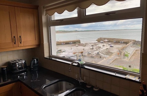 Newcastle House | Hillhead House: Bungalow with Panoramic Sea Views