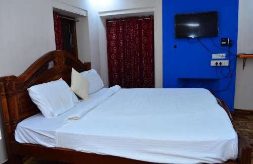 Kodaikanal Bed & Breakfast | Cozy Hillington Cottage: Family-Friendly Retreat Awaits