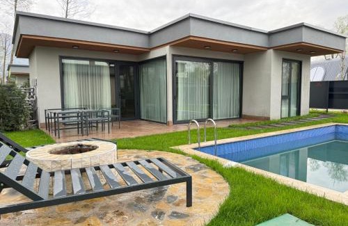 Yanik Resort | Hilloria Tatil Köyü