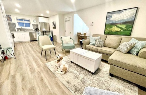 Meaford Apartment | Cozy Hills Suites - Pet Friendly Rentals in Downtown Meaford