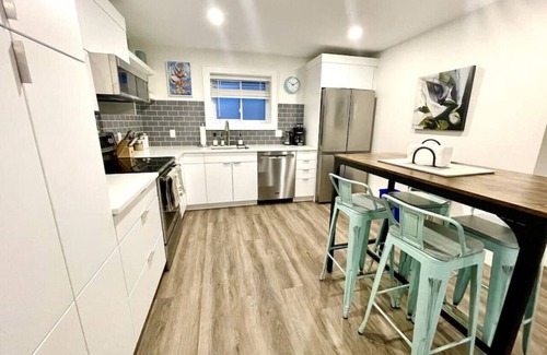 Meaford Apartment | Cozy Hills Suites - Pet Friendly Rentals in Downtown Meaford