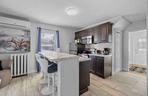Queens Square Apartment | Charming 3-Bedroom Apartment in Historic Olde Charlottetown