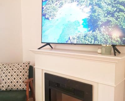 Kissvabhegy Apartment | Oceanfront Hillside Apartment with AC & Heating - Rated 9.3
