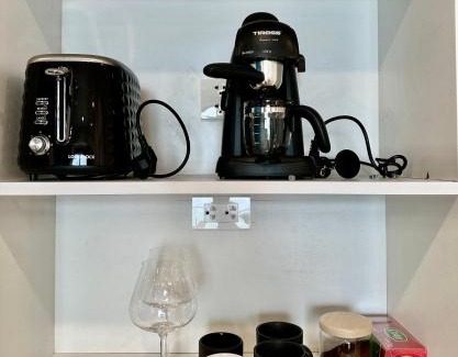 An Thoi Apartment | Inviting Hillside Condo with Private Beach in Sunset Town