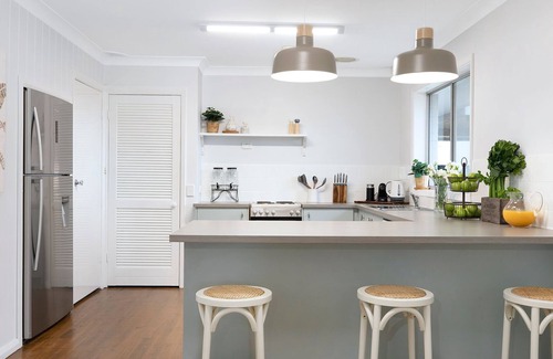 Mittagong House | Enchanting Hillside Farm – Ideal Rural Retreat with Ocean Views