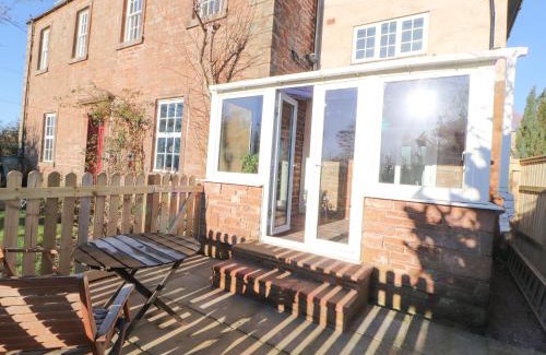 Wigton House | Hillside Hideaway: Pet-Friendly Retreat Near Nature