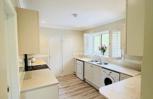 Redbrook House | Idyllic Hillside Retreat near the Forest of Dean