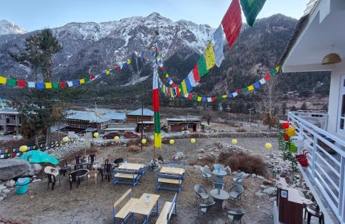 Rakchham House | Budget-Friendly Hillside Homestay for Family Getaways