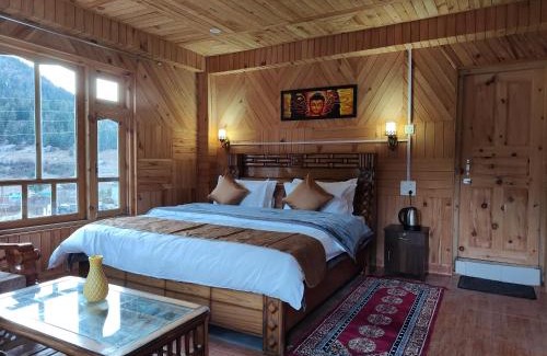 Rakchham House | Budget-Friendly Hillside Homestay for Family Getaways