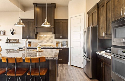 Hurricane House | Discover SuiteRetreatUTAH: A Hilltop Adventure Haven