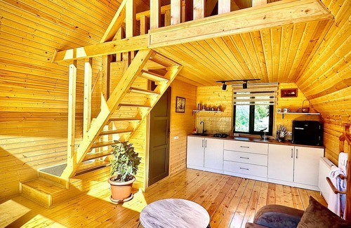 Gergeti Cottage | Unforgettable Hillside Kazbegi: 10/10 Guest Rated Retreat