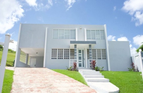 San Juan House | Serene Hillside Oasis with Private Pool & Spa Amenities