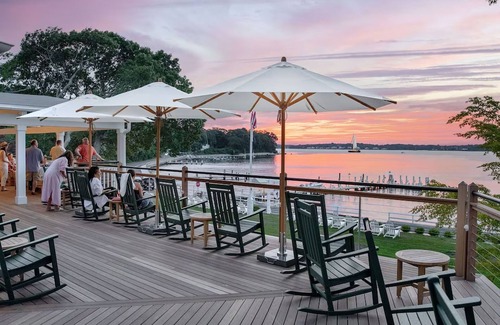 Shelter Island Heights House | Hillside Room at The Pridwin - Watersports Hub & Elegant Dining - Shelter Island
