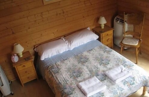 Odstock House | Family-Friendly Hillside Self Catering with Great Reviews