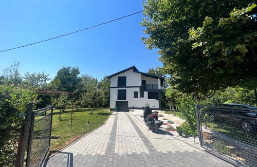 Hadzici Villa | Beautiful Hillside Villa: Child-Friendly Retreat Rated 8.9
