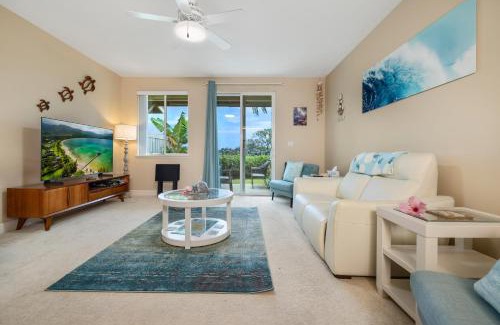 Kapolei Apartment | Inviting Hillside Villas: Pool, Hot Tub & Child-Friendly Fun