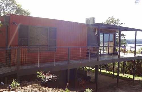 Mallacoota House | Hillstop Mallacoota - Pet Friendly Retreat with Lake Views