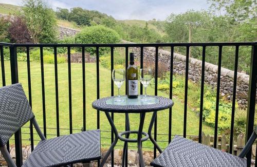 Starbotton House | Discover Hilltop Barn: 5-Star Pet and Child Friendly Retreat