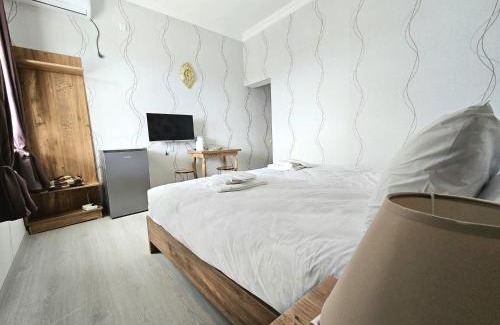 Kutaisi House | Top-Rated HillTOP Kutaisi: Family-Friendly & Breakfast Included