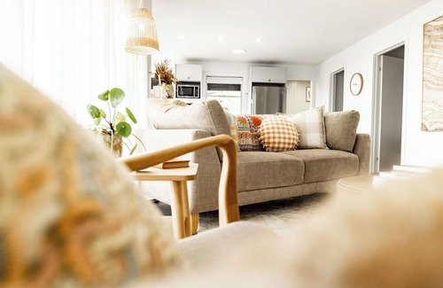 Binalong Bay House | Relaxing Retreat at Hilltop Hideaway - Bay of Fires