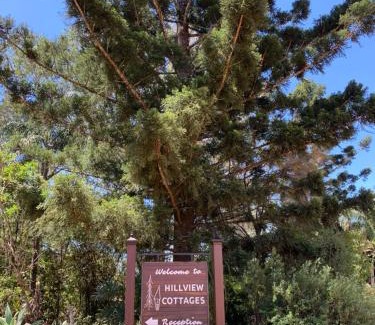 Corndale House | Hillview Cottages: 4-Star Retreat with Family-Friendly Amenities