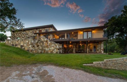 Granite Shoals House | Hillview Estate