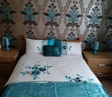 Antrim House | Hillview House: 4-Star Stay with Family-Friendly Amenities
