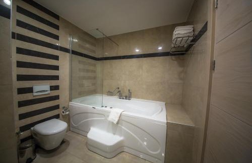 Edirne Hotel | Hilly Hotel: Guest Rated 9.2/10 with Spa & Restaurant