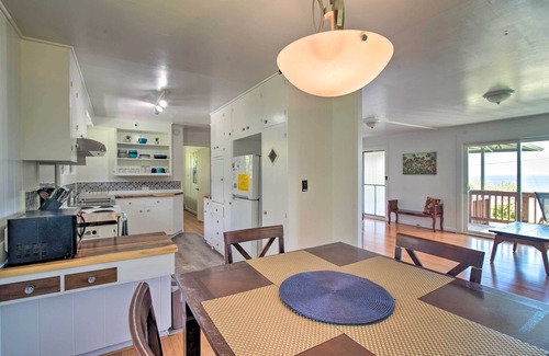 Hilo Apartment | Ocean View Haven: Perfect Family Apartment on Hamakua Coast