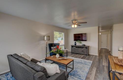 Hilo House | Discover Hilo Hale Kaumana: Family-Friendly Getaway