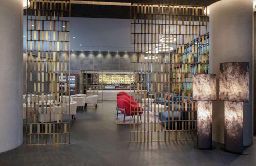 Beirut Central District Hotel | Relax at Hilton Beirut Downtown: Pet-Friendly with Ocean Views