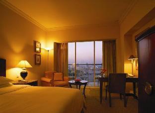 Al Manial Hotel | Elegant Stays at Grand Nile Tower with Oceanfront Views