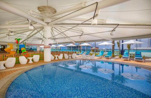 Palm Jumeirah Resort | Beautiful Hilton Dubai Palm Jumeirah - 5-Star Excellence