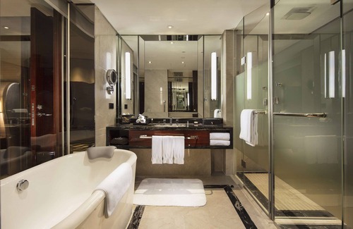Chancheng Hotel | Elegant Stay at Hilton Foshan with Pool and Spa Access