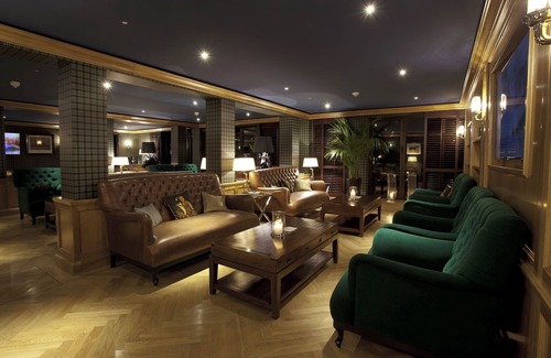 Neu-Isenburg Resort | Elegant Kempinski Hotel Frankfurt Gravenbruch with Spa & Pool