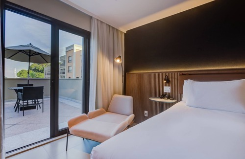 Sao Jose do Rio Preto Hotel | Elegant Stay at Hilton Garden Inn São José do Rio Preto