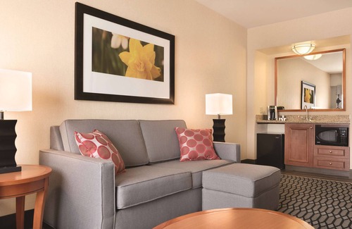 North Canton Hotel | Discover Hilton Garden Inn Akron Canton Airport: Rated 9.2/10