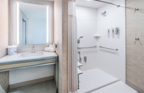 Uptown Hotel | Comfortable Stay at Hilton Garden Inn Albuquerque Uptown