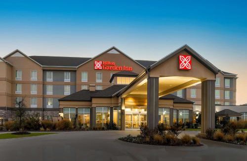 Ardmore Hotel | Pet-Friendly Hilton Garden Inn Ardmore with Ocean View Pool