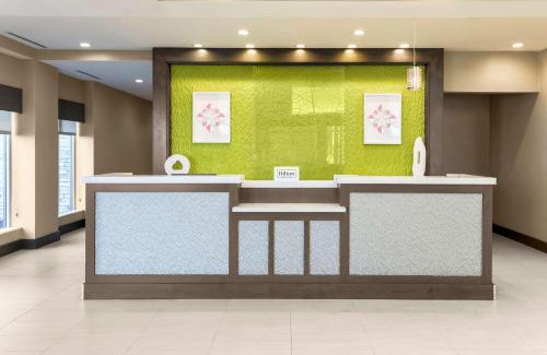Ardmore Hotel | Pet-Friendly Hilton Garden Inn Ardmore with Ocean View Pool