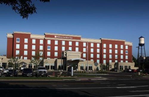 Arvada Hotel | Discover Hilton Garden Inn Arvada: Pet-Friendly Comfort