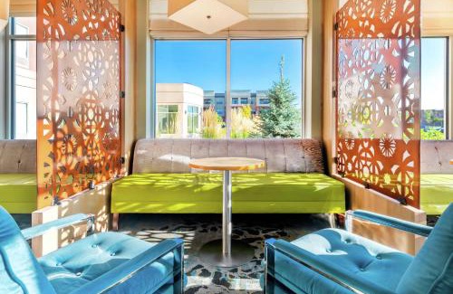 Arvada Hotel | Discover Hilton Garden Inn Arvada: Pet-Friendly Comfort