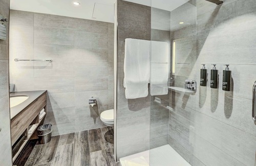 Wiener Neustadt Hotel | Discover Hilton Garden Inn Wiener Neustadt: 4-Star Comfort