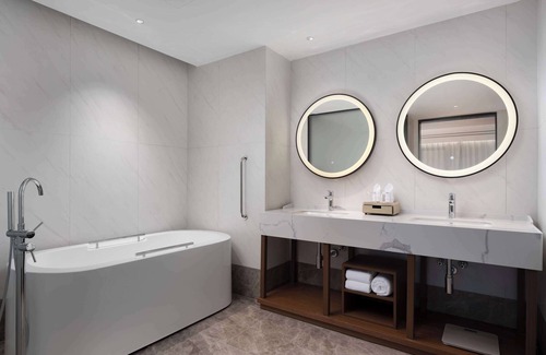 Bazhong Hotel | Hilton Garden Inn Bazhong Bazhou