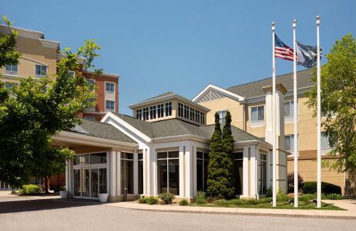 Saint Marys  Allen County Hotel | Enjoy Comfort at Hilton Garden Inn Fort Wayne with Pool Access
